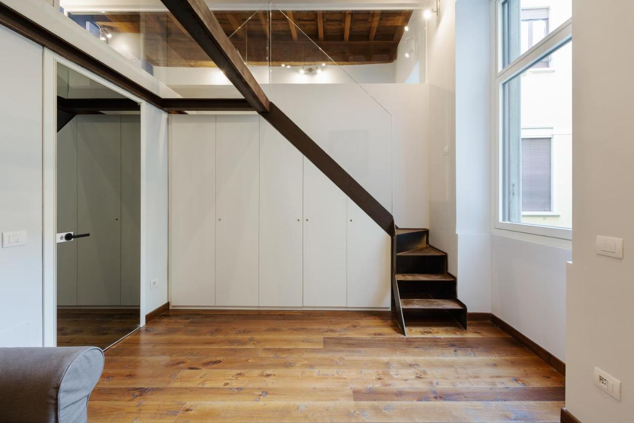 Luxury & Liberty Duomo Apartment Milan Luaran gambar